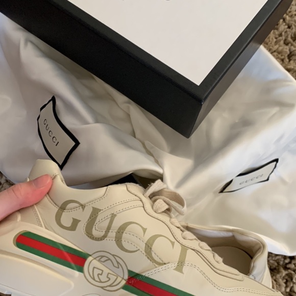Gucci Rhyton Sneaker - Picture 4 of 4